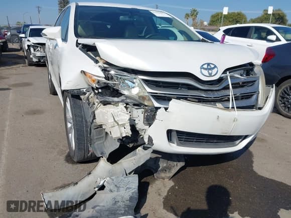 ✅ 2013 Toyota Venza LE • VIN: 4T3ZA3BB8DU075874 • Lot: 43558054. Listed on IAAI with 187,901 mi. Free auction sales archive from the USA and detailed vehicle history report at DreamBid. Image 6.