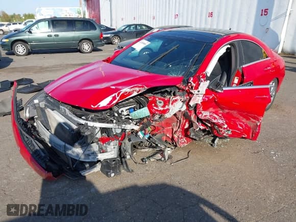 ✅ 2015 Mercedes-Benz CLA 250 • VIN: WDDSJ4EB0FN179326 • Lot: 42105000. Listed on IAAI with Not provided. Free auction sales archive from the USA and detailed vehicle history report at DreamBid. Image 6.