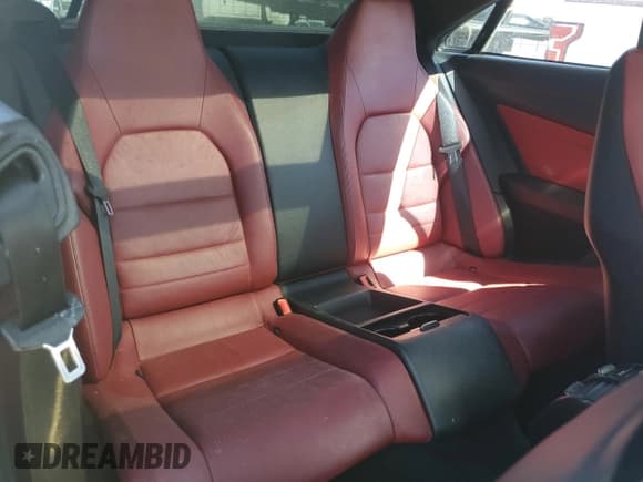 ✅ 2016 Mercedes-Benz E 400 • VIN: WDDKJ6FB7GF336307 • Lot: 81082595. Wystawiony na Copart z przebiegiem Nie podano. Bezpłatny archiwum sprzedaży aukcyjnych z USA i szczegółowy raport historii pojazdu na DreamBid. Zdjęcie 10.