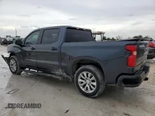 ✅ 2021 Chevrolet Silverado 1500 Custom • VIN: 1GCPWBEK9MZ356810 • Lot: 68623204. Wystawiony na Copart z przebiegiem 71 977 mil. Bezpłatny archiwum sprzedaży aukcyjnych z USA i szczegółowy raport historii pojazdu na DreamBid. Zdjęcie 2.
