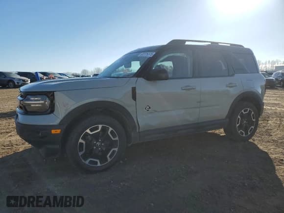 ✅ 2021 Ford Bronco Sport Outer Banks • VIN: 3FMCR9C66MRA55156 • Lot: 92225375. Wystawiony na Copart z przebiegiem 111 940 mil. Bezpłatny archiwum sprzedaży aukcyjnych z USA i szczegółowy raport historii pojazdu na DreamBid. Zdjęcie 1.