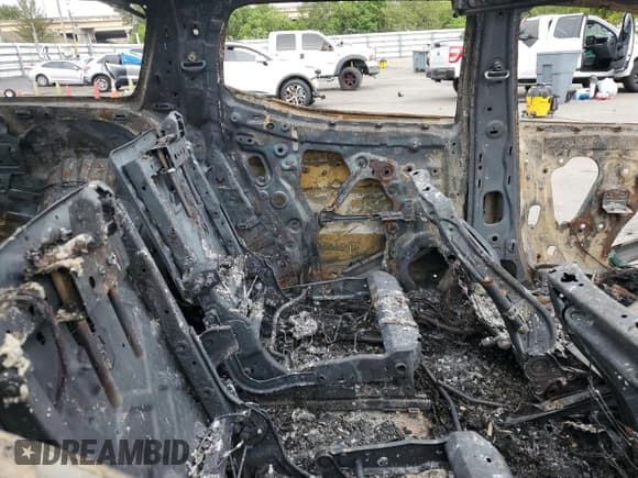 ✅ 2018 GMC Acadia Denali • VIN: 1GKKNXLSXJZ194764 • Лот: 69906015. Опубликован ранее на Copart с пробегом Не указан. Бесплатный доступ к архиву аукционных продаж из США и подробный отчёт об истории автомобиля на DreamBid. Изображение 10.