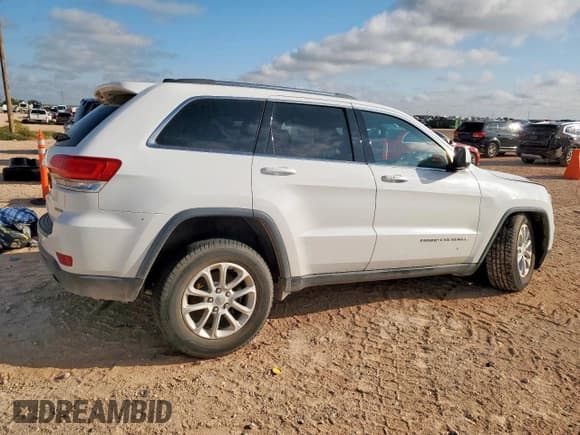 ✅ 2015 Jeep Grand Cherokee Laredo • VIN: 1C4RJEAG4FC109095 • Lot: 70170205. Listed on Copart with 83,614 mi. Free auction sales archive from the USA and detailed vehicle history report at DreamBid. Image 3.