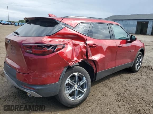 ✅ 2024 Chevrolet Blazer LT • VIN: 3GNKBHR46RS171940 • Lot: 82081065. Listed on Copart with 12,761 mi. Free auction sales archive from the USA and detailed vehicle history report at DreamBid. Image 3.