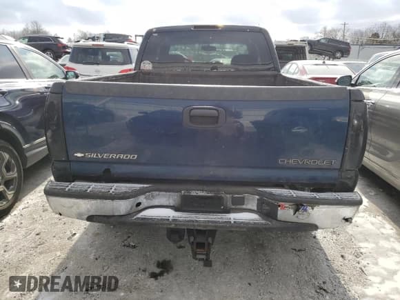 ✅ 2004 GMC Sierra 2500 SLE • VIN: 1GTGK29U24Z109460 • Лот: 88881825. Опубликован ранее на Copart с пробегом 153 095 миль. Бесплатный доступ к архиву аукционных продаж из США и подробный отчёт об истории автомобиля на DreamBid. Изображение 6.