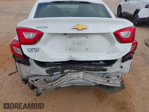 ✅ 2018 Chevrolet Cruze LS • VIN: 1G1BC5SM8J7149528 • Лот: 43655313. Опубликован ранее на IAAI с пробегом 114 017 миль. Бесплатный доступ к архиву аукционных продаж из США и подробный отчёт об истории автомобиля на DreamBid. Изображение 17.