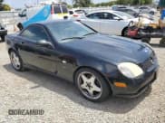 ✅ 1999 Mercedes-Benz SLK 230/320 • VIN: WDBKK47F1XF129486 • Лот: 65699335. Опубликован ранее на Copart с пробегом 129 821 миль. Бесплатный доступ к архиву аукционных продаж из США и подробный отчёт об истории автомобиля на DreamBid. Изображение 4.