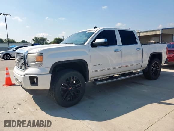✅ 2014 GMC Sierra 1500 Denali • VIN: 3GTU2WEJ1EG521442 • Lot: 71038725. Listed on Copart with 178,047 mi. Free auction sales archive from the USA and detailed vehicle history report at DreamBid. Image 1.