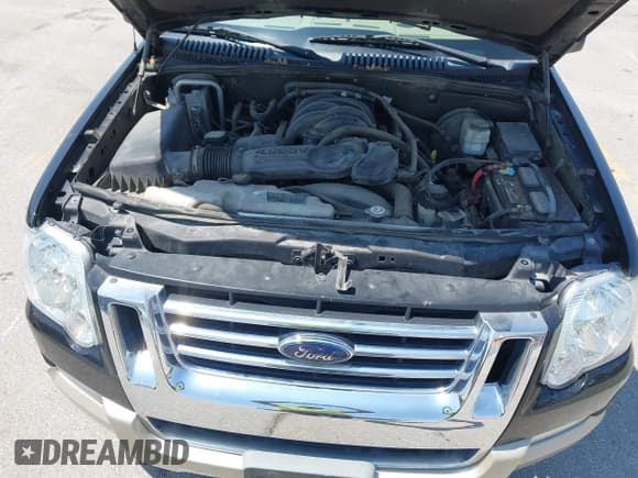 ✅ 2010 Ford Explorer Eddie Bauer • VIN: 1FMEU7E85AUA58855 • Lot: 42722985. Listed on IAAI with 131,320 mi. Free auction sales archive from the USA and detailed vehicle history report at DreamBid. Image 10.