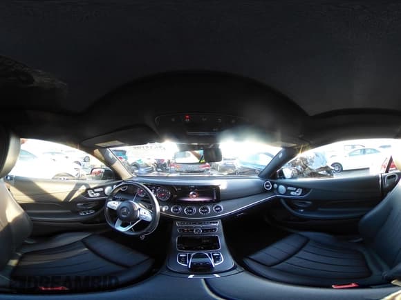 ✅ 2019 Mercedes-Benz E 450 • VIN: WDD1J6HB0KF117724 • Lot: 43635198. Wystawiony na IAAI z przebiegiem 23 054 mil. Bezpłatny archiwum sprzedaży aukcyjnych z USA i szczegółowy raport historii pojazdu na DreamBid. Zdjęcie 19.