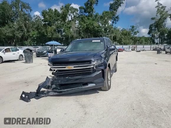 ✅ 2023 Chevrolet Suburban LT • VIN: 1GNSKCKD1PR211385 • Lot: 81749235. Listed on Copart with 68,203 mi. Free auction sales archive from the USA and detailed vehicle history report at DreamBid. Image 15.