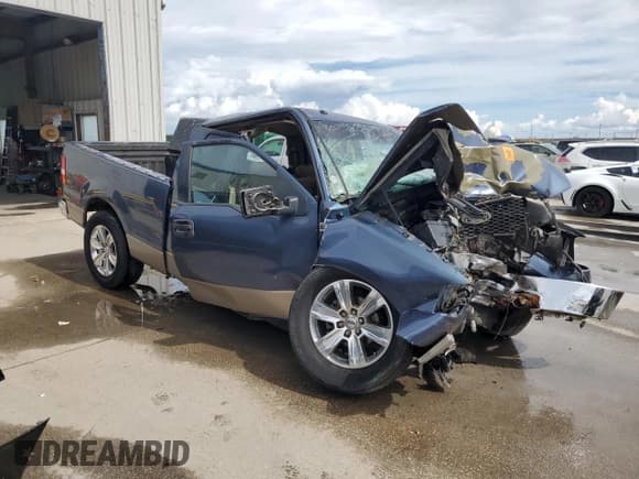 ✅ 2006 Ford F-150 STX • VIN: 1FTRX12W56FA23080 • Лот: 83845495. Опубликован ранее на Copart с пробегом Не указан. Бесплатный доступ к архиву аукционных продаж из США и подробный отчёт об истории автомобиля на DreamBid. Изображение 4.