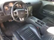 ✅ 2013 Dodge Challenger R/T Plus • VIN: 2C3CDYBT6DH729357 • Lot: 76584954. Wystawiony na Copart z przebiegiem 134 317 mil. Bezpłatny archiwum sprzedaży aukcyjnych z USA i szczegółowy raport historii pojazdu na DreamBid. Zdjęcie 8.