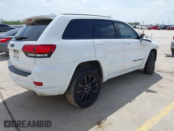 ✅ 2019 Jeep Grand Cherokee Upland • VIN: 1C4RJEAG6KC572544 • Lot: 42406999. Listed on IAAI with 98,555 mi. Free auction sales archive from the USA and detailed vehicle history report at DreamBid. Image 4.