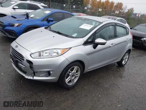 ✅ 2019 Ford Fiesta SE • VIN: 3FADP4EJ1KM152848 • Lot: 43689248. Listed on IAAI with 55,111 mi. Free auction sales archive from the USA and detailed vehicle history report at DreamBid. Image 2.