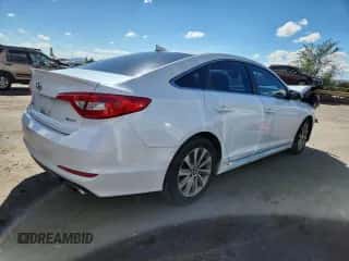 2017 Hyundai Sonata Sport z VIN 5NPE34AF9HH591306, wystawiony jako Copart lot #86335185 z przebiegiem 121 895 mil mil oraz Szkoda całkowita • Salvage title. Historia ofert i sprzedaży dostępna na DreamBid. Obrazek 3.