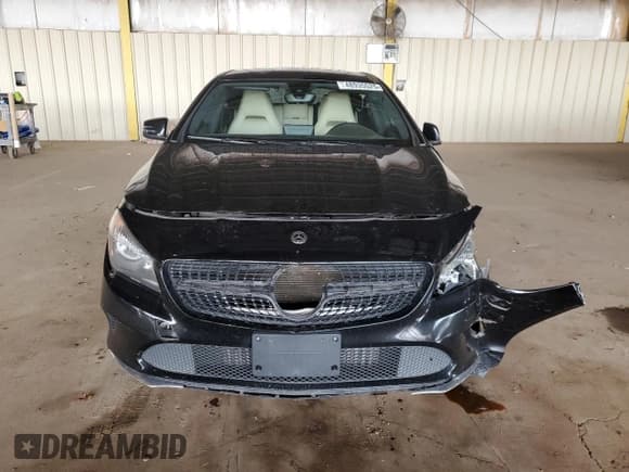 ✅ 2018 Mercedes-Benz CLA 250 • VIN: WDDSJ4EB3JN626725 • Lot: 48935525. Wystawiony na Copart z przebiegiem 70 442 mil. Bezpłatny archiwum sprzedaży aukcyjnych z USA i szczegółowy raport historii pojazdu na DreamBid. Zdjęcie 5.