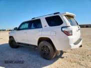 ✅ 2024 Toyota 4Runner SR5 Premium • VIN: JTENU5JR4R6213429 • Лот: 90697055. Опубликован ранее на Copart с пробегом 28 129 миль. Бесплатный доступ к архиву аукционных продаж из США и подробный отчёт об истории автомобиля на DreamBid. Изображение 2.