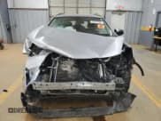 ✅ 2017 Toyota RAV4 LE • VIN: 2T3ZFREVXHW346823 • Lot: 92267865. Wystawiony na Copart z przebiegiem Nie podano. Bezpłatny archiwum sprzedaży aukcyjnych z USA i szczegółowy raport historii pojazdu na DreamBid. Zdjęcie 5.