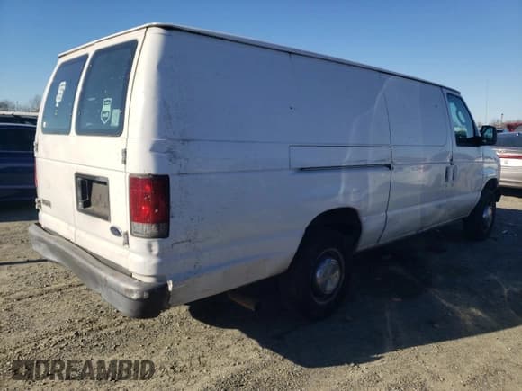 ✅ 2003 Ford Econoline Cargo Super • VIN: 1FTNS24L73HB81670 • Lot: 87534755. Wystawiony na Copart z przebiegiem 400 136 mil. Bezpłatny archiwum sprzedaży aukcyjnych z USA i szczegółowy raport historii pojazdu na DreamBid. Zdjęcie 3.