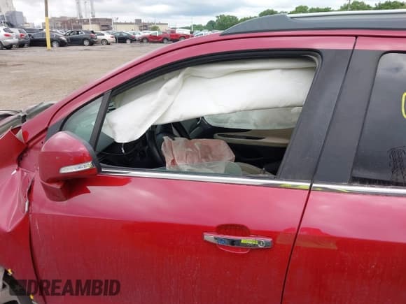 ✅ 2018 Buick Encore Premium • VIN: KL4CJHSB3JB558951 • Лот: 42539062. Опубликован ранее на IAAI с пробегом 156 763 миль. Бесплатный доступ к архиву аукционных продаж из США и подробный отчёт об истории автомобиля на DreamBid. Изображение 17.