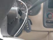 ✅ 2006 Chevrolet Silverado 2500HD LT2 • VIN: 1GCHK23U56F109356 • Lot: 42545620. Wystawiony na IAAI z przebiegiem 198 072 mil. Bezpłatny archiwum sprzedaży aukcyjnych z USA i szczegółowy raport historii pojazdu na DreamBid. Zdjęcie 11.