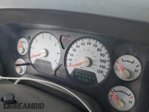 ✅ 2008 Dodge 1500 Laramie • VIN: 1D7HU18298S578588 • Лот: 86877735. Опубликован ранее на Copart с пробегом 240 651 миль. Бесплатный доступ к архиву аукционных продаж из США и подробный отчёт об истории автомобиля на DreamBid. Изображение 9.