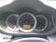 ✅ 2009 Toyota RAV4 Limited • VIN: JTMZK31V395024466 • Lot: 41883729. Listed on IAAI with 176,332 mi. Free auction sales archive from the USA and detailed vehicle history report at DreamBid. Image 7.