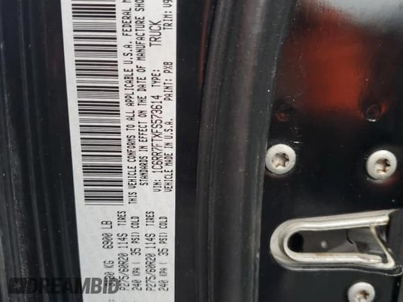 ✅ 2015 Ram 1500 ST • VIN: 1C6RR7FTXFS573614 • Lot: 90314625. Wystawiony na Copart z przebiegiem 217 620 mil. Bezpłatny archiwum sprzedaży aukcyjnych z USA i szczegółowy raport historii pojazdu na DreamBid. Zdjęcie 13.