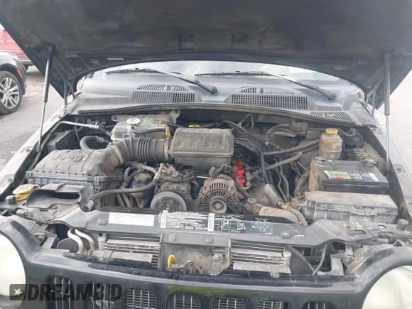 ✅ 2002 Jeep Liberty Limited • VIN: 1J4GL58K52W180899 • Lot: 43897683. Listed on IAAI with 193,987 mi. Free auction sales archive from the USA and detailed vehicle history report at DreamBid. Image 6.