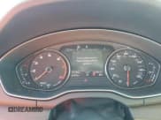 ✅ 2023 Audi Q5 Premium • VIN: WA1ABAFY2P2051333 • Lot: 82785505. Wystawiony na Copart z przebiegiem 27 789 mil. Bezpłatny archiwum sprzedaży aukcyjnych z USA i szczegółowy raport historii pojazdu na DreamBid. Zdjęcie 9.