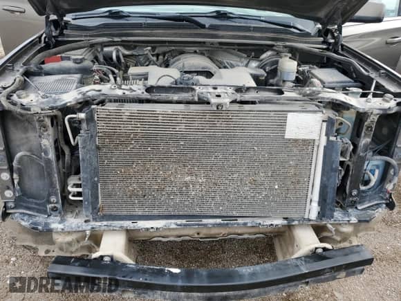 2015 Chevrolet Suburban LT с VIN 1GNSKJKC5FR740574, выставлен на аукционе Copart как лот 83805715 с пробегом 223 673 миль миль и Чистый • Clean title. История ставок и продаж доступна на DreamBid. Изображение 12.