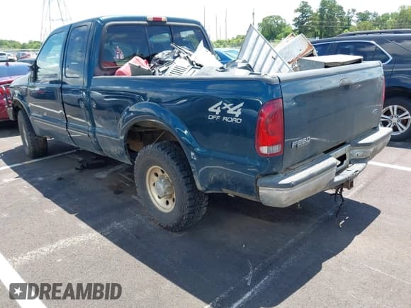 ✅ 1999 Ford F-250 XL • VIN: 1FTNX21F0XED95844 • Lot: 42496636. Listed on IAAI with 286,693 mi. Free auction sales archive from the USA and detailed vehicle history report at DreamBid. Image 3.
