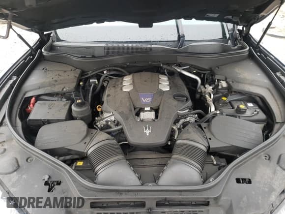 ✅ 2017 Maserati Levante S • VIN: ZN661YUL4HX249445 • Лот: 61321762. Опубликован ранее на Copart с пробегом Не указан. Бесплатный доступ к архиву аукционных продаж из США и подробный отчёт об истории автомобиля на DreamBid. Изображение 7.