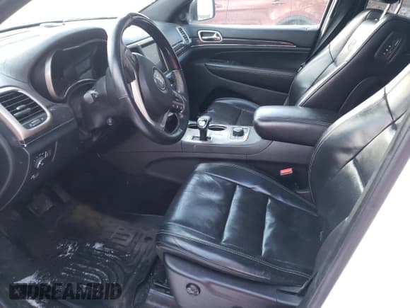 ✅ 2015 Jeep Grand Cherokee Overland • VIN: 1C4RJFCM0FC782670 • Lot: 45051815. Listed on Copart with 108,094 mi. Free auction sales archive from the USA and detailed vehicle history report at DreamBid. Image 7.