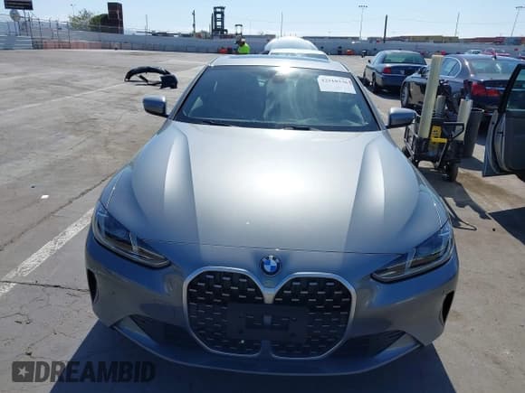 ✅ 2025 BMW 4 Series 430i • VIN: WBA43DA00SCS10563 • Lot: 42510336. Listed on IAAI with 20,810 mi. Free auction sales archive from the USA and detailed vehicle history report at DreamBid. Image 12.