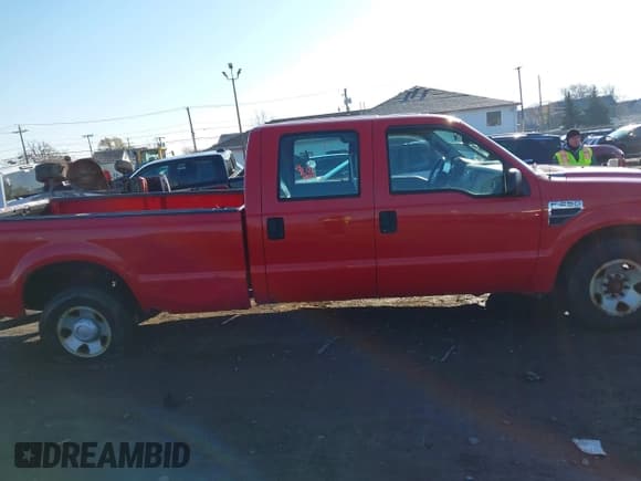 ✅ 2008 Ford F-250 • VIN: 1FTSW20Y28EA90629 • Lot: 43740960. Listed on IAAI with 68,315 mi. Free auction sales archive from the USA and detailed vehicle history report at DreamBid. Image 13.