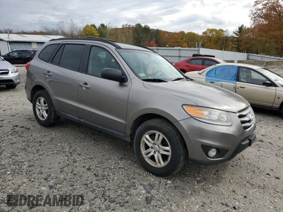 ✅ 2012 Hyundai Santa Fe GLS • VIN: 5XYZGDAB6CG103707 • Lot: 86838055. Wystawiony na Copart z przebiegiem 166 522 mil. Bezpłatny archiwum sprzedaży aukcyjnych z USA i szczegółowy raport historii pojazdu na DreamBid. Zdjęcie 4.