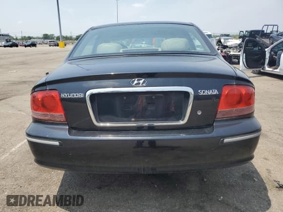 ✅ 2004 Hyundai Sonata GLS • VIN: KMHWF35H94A053011 • Lot: 59764035. Wystawiony na Copart z przebiegiem Nie podano. Bezpłatny archiwum sprzedaży aukcyjnych z USA i szczegółowy raport historii pojazdu na DreamBid. Zdjęcie 6.