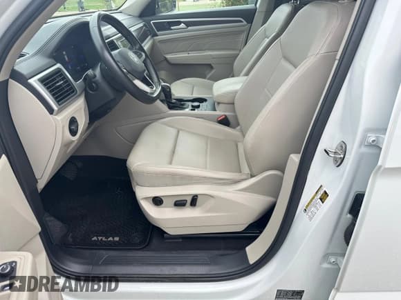 ✅ 2022 Volkswagen Atlas SE • VIN: 1V2LP2CA7NC539146 • Лот: 44814495. Опубликован ранее на Copart с пробегом 155 305 миль. Бесплатный доступ к архиву аукционных продаж из США и подробный отчёт об истории автомобиля на DreamBid. Изображение 12.