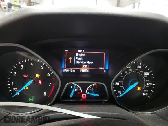 ✅ 2018 Ford Focus SE • VIN: 1FADP3F26JL267575 • Lot: 91492855. Listed on Copart with 79,415 mi. Free auction sales archive from the USA and detailed vehicle history report at DreamBid. Image 9.