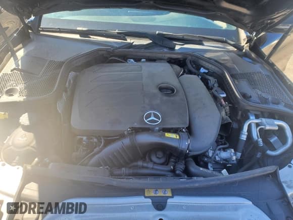 ✅ 2019 Mercedes-Benz C 300 • VIN: 55SWF8EB5KU290580 • Lot: 53017925. Wystawiony na Copart z przebiegiem Nie podano. Bezpłatny archiwum sprzedaży aukcyjnych z USA i szczegółowy raport historii pojazdu na DreamBid. Zdjęcie 7.