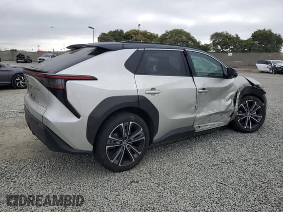 ✅ 2023 Toyota bZ4X XLE • VIN: JTMAAAAA4PA025129 • Lot: 63158205. Listed on Copart with 15,868 mi. Free auction sales archive from the USA and detailed vehicle history report at DreamBid. Image 3.