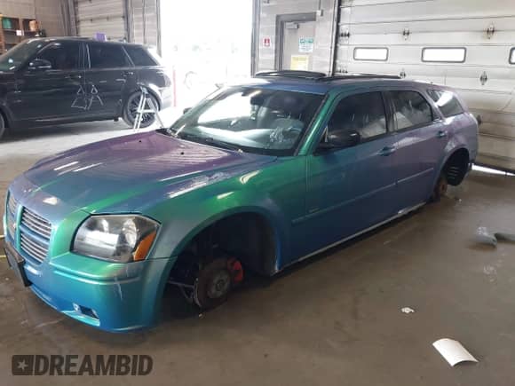 2005 Dodge Magnum SE с VIN 2D4FV48V95H166462, выставлен на аукционе IAAI как лот 42793538 с пробегом 132 361 миль миль и . История ставок и продаж доступна на DreamBid. Изображение 2.