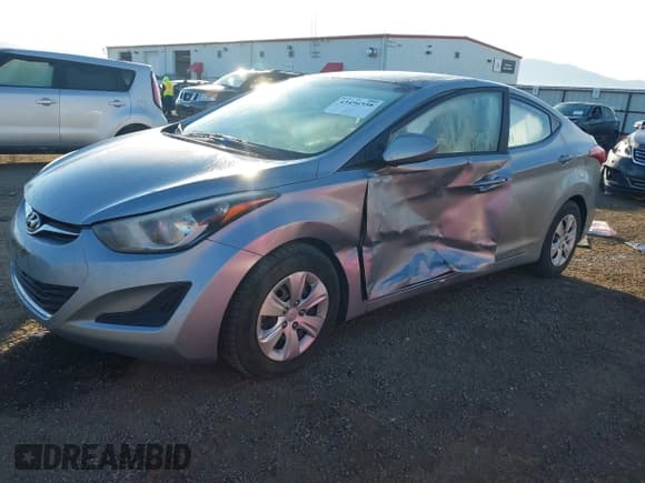 ✅ 2016 Hyundai Elantra SE • VIN: 5NPDH4AE1GH743078 • Лот: 43496550. Опубликован ранее на IAAI с пробегом 98 082 миль. Бесплатный доступ к архиву аукционных продаж из США и подробный отчёт об истории автомобиля на DreamBid. Изображение 2.