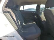 ✅ 2018 Hyundai Ioniq Blue • VIN: KMHC65LC8JU101744 • Lot: 82600814. Wystawiony na Copart z przebiegiem 120 744 mil. Bezpłatny archiwum sprzedaży aukcyjnych z USA i szczegółowy raport historii pojazdu na DreamBid. Zdjęcie 10.