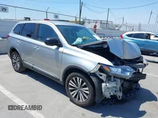 ✅ 2020 Mitsubishi Outlander ES • VIN: JA4AD2A32LJ001804 • Лот: 42644781. Опубликован ранее на IAAI с пробегом 116 201 миль. Бесплатный доступ к архиву аукционных продаж из США и подробный отчёт об истории автомобиля на DreamBid. Изображение 1.