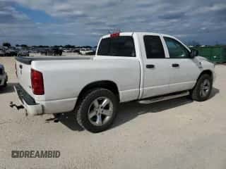 2008 Dodge 1500 SLT z VIN 1D7HA182X8J219586, wystawiony jako Copart lot #71062684 z przebiegiem 209 854 mil mil oraz Czysty tytuł • Clean title. Historia ofert i sprzedaży dostępna na DreamBid. Obrazek 3.