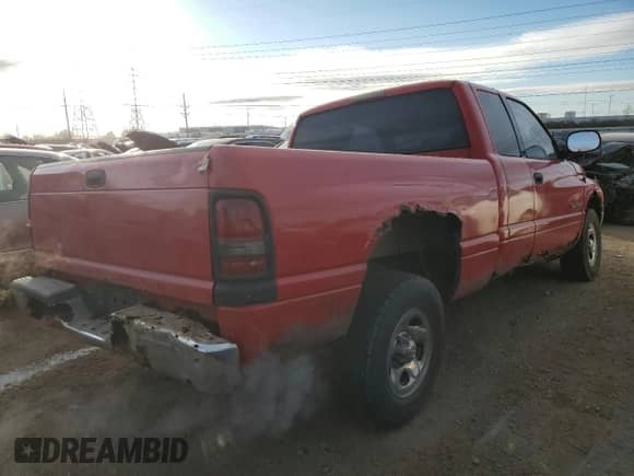2001 Dodge 1500 с VIN 3B7HC13Y81G747876, выставлен на аукционе Copart как лот 83766614 с пробегом 126 935 миль миль и Списание • Salvage title. История ставок и продаж доступна на DreamBid. Изображение 3.