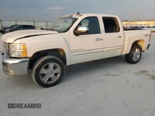 2012 Chevrolet Silverado 1500 LT z VIN 3GCPKSE72CG221075, wystawiony jako Copart lot #82640705 z przebiegiem 161 401 mil mil oraz Czysty tytuł • Clean title. Historia ofert i sprzedaży dostępna na DreamBid. Obrazek 1.
